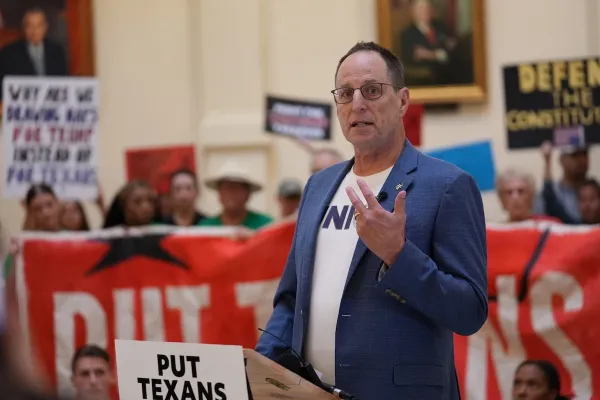 Rick Levy speaks at the Texas Capitol