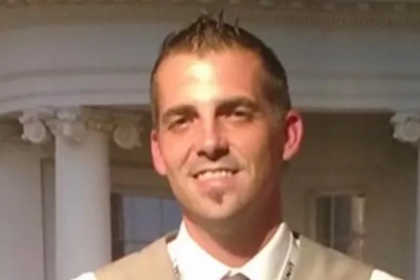 JUSTIN COOPER  IBEW DISTRICT 2