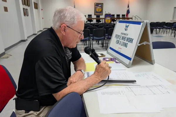 Dallas labor's principal officer, Lou Luckhardt