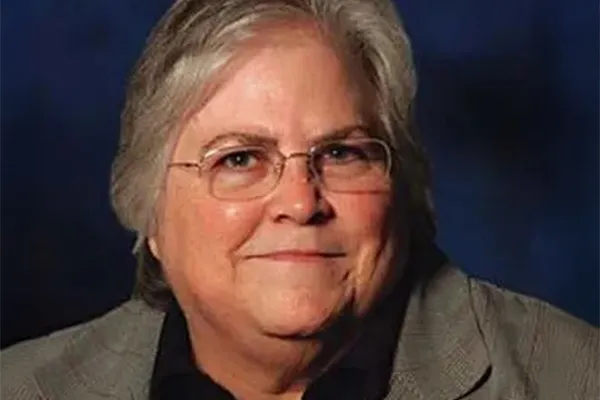 Linda Bridges HOF Edit