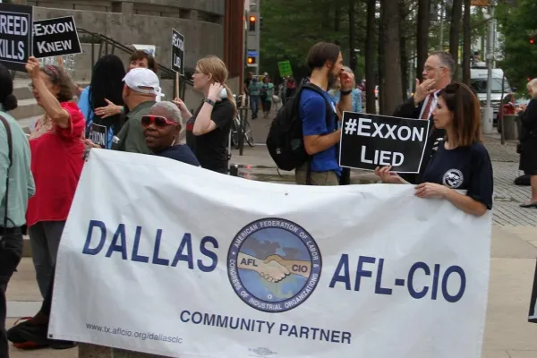 exxonaflcio.jpg