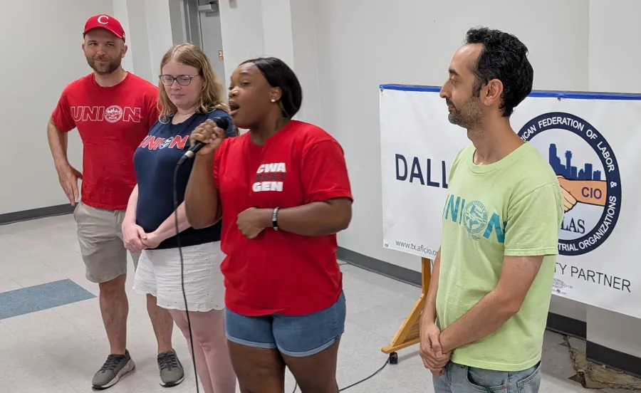 Young leaders report to the CLC