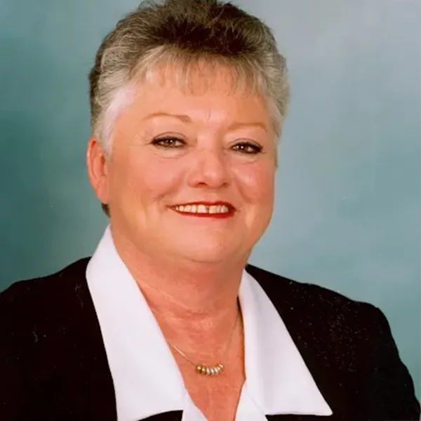 Becky Moeller HOF Edit