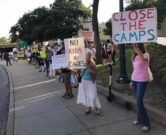 close-the-camps.jpg