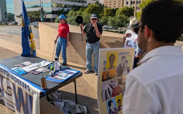 Lou Luckhardt speaks for labor, Steelworkers, and retirees