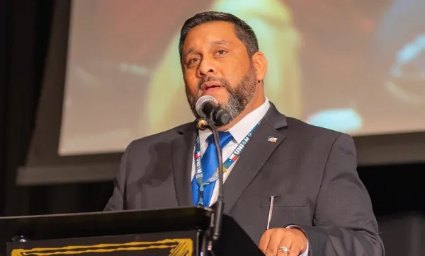 Texas leader Leonard Aguilar