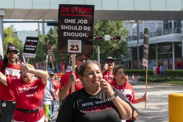 Unite Here Local 23 members on strike at the Hilton Americas-Houston