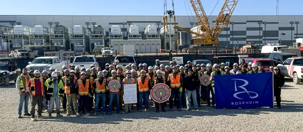 IBEW Local 20 (Grand Prairie) organizers picked up a generous donation of canned food from union members at a job site. Thank you all for giving back to the community!