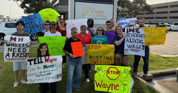 United Workers of Harris Center (UWHC - CWA Local 6154) rallied this week to call on the Harris Center to protect employees’ rights to talk to workers about the union, restore meaningful consultation meetings with the CEO, provide pay raises, and more! 